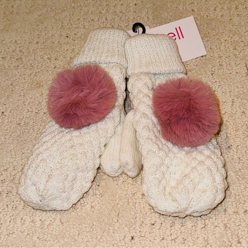Surell White color Popcorn Knit Girls Mittens with Faux Fur Pink Pom-Pom NWT